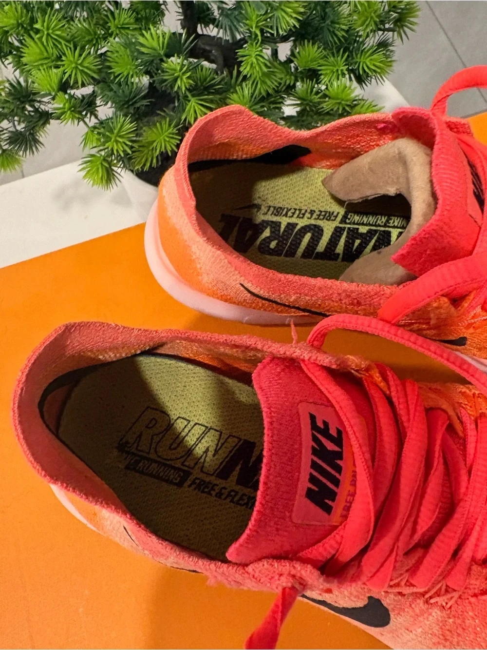 Nike Women’s Free RN Flyknit Running Shoes - Pink/Orange/Coral *Rare* Sz 7.5